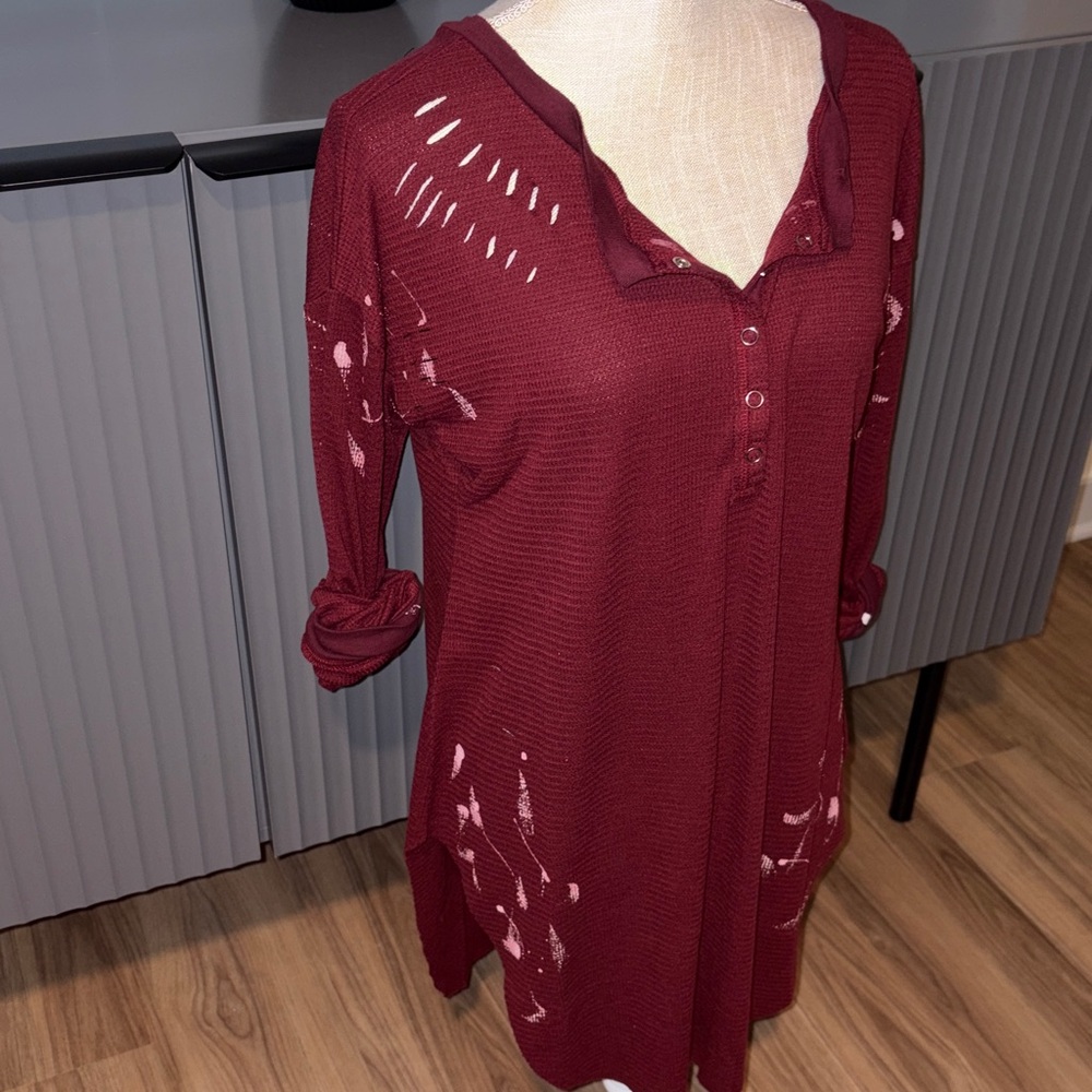 Long sleeve Destroyed Knit Top-Burgundy - Picture 8 of 9